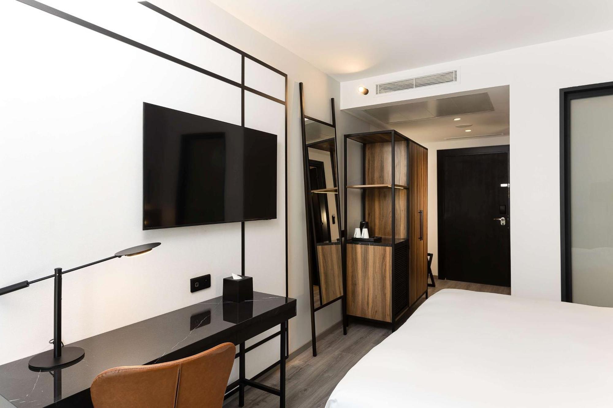 Radisson Hotel Tunis, City Center Esterno foto