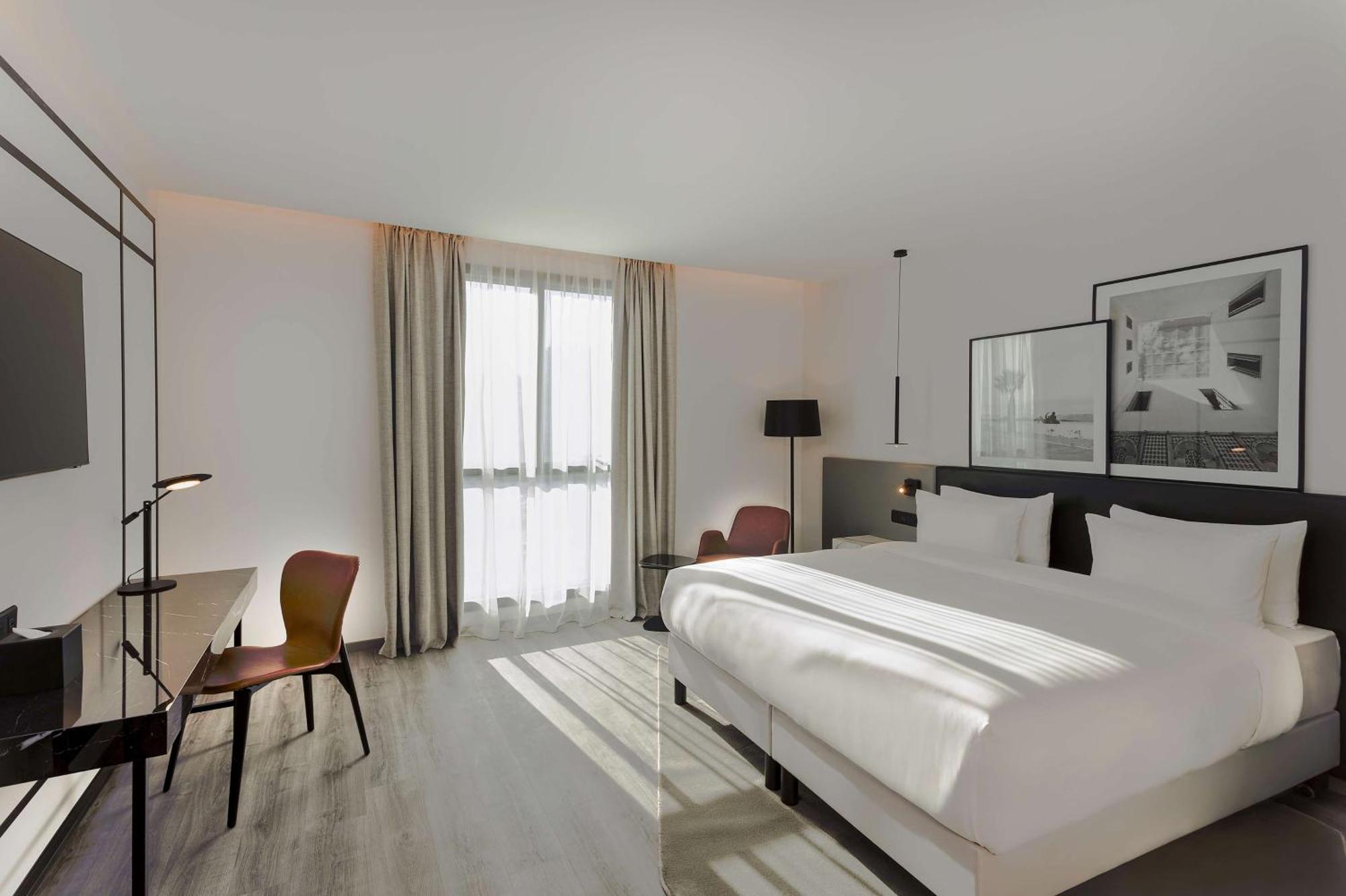 Radisson Hotel Tunis, City Center Esterno foto