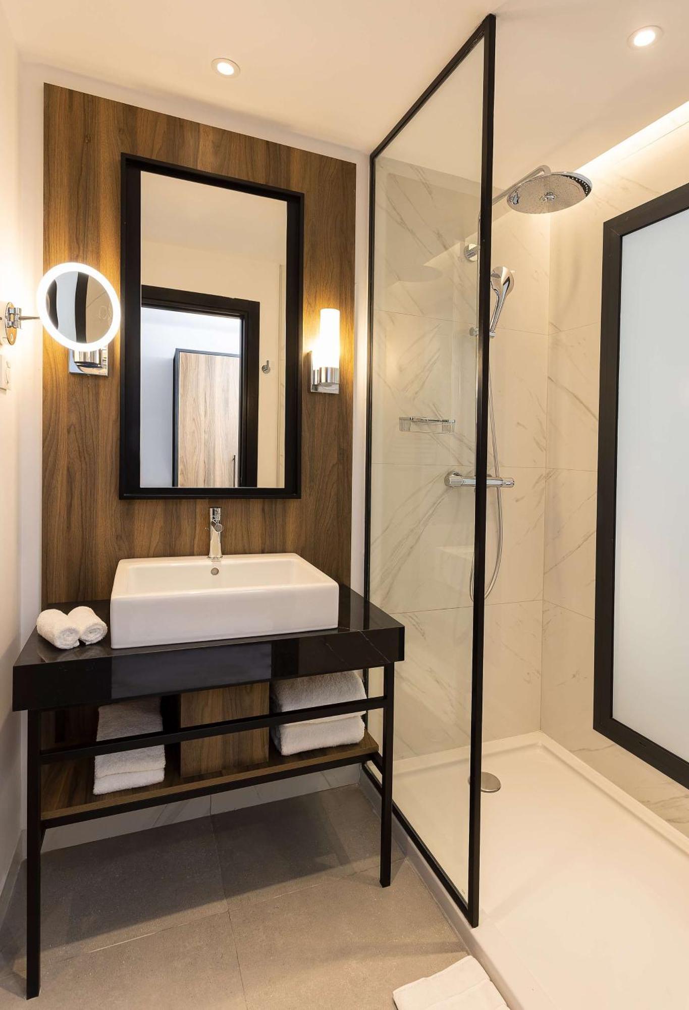 Radisson Hotel Tunis, City Center Esterno foto