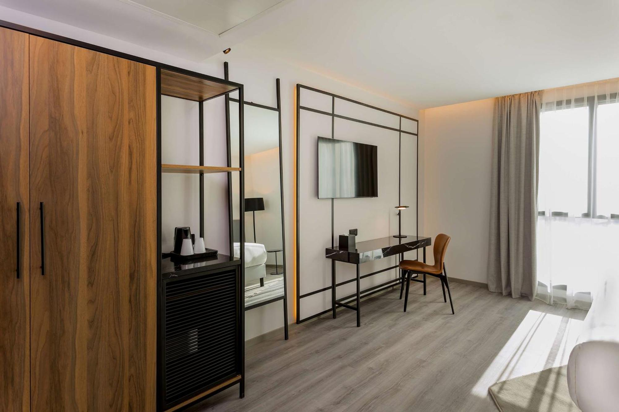 Radisson Hotel Tunis, City Center Esterno foto